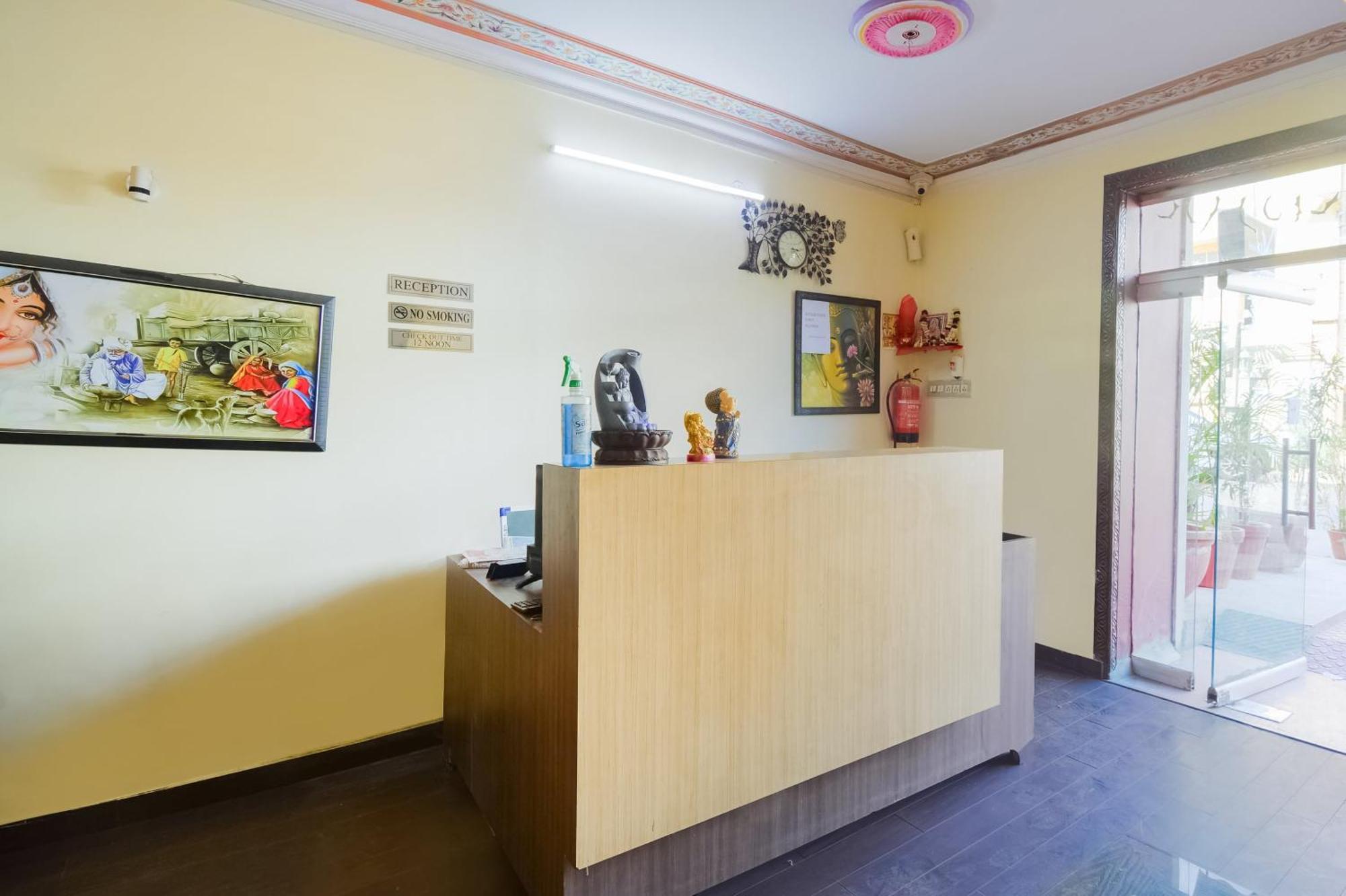 Collection O Rajwada Palace Hotel Jaipur